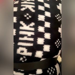 Victoria Secret -Love Pink Blanket -NWT